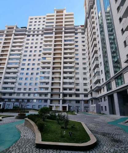 Satılır 3 otaqlı yeni tikili 140 m², Elmlər Akademiyası m., photo 3 from 14