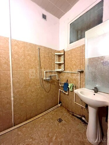 İcarəyə verilir 2 otaqlı köhnə tikili 65 m², Elmlər Akademiyası m., photo 12 from 14