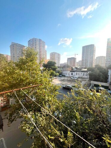 İcarəyə verilir 2 otaqlı köhnə tikili 65 m², Elmlər Akademiyası m., photo 11 from 14