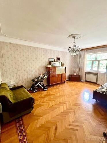 Продаётся 3-комн. вторичка 100 м², Насиминский  р., photo 6 from 16