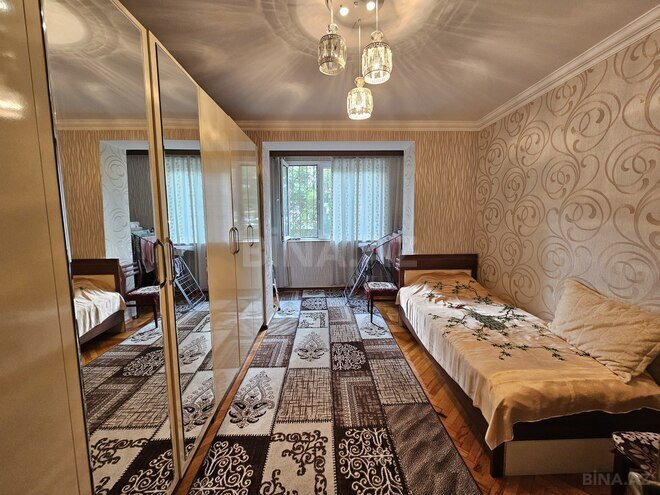 Satılır 3 otaqlı köhnə tikili 75 m², Nizami m., photo 10 from 17