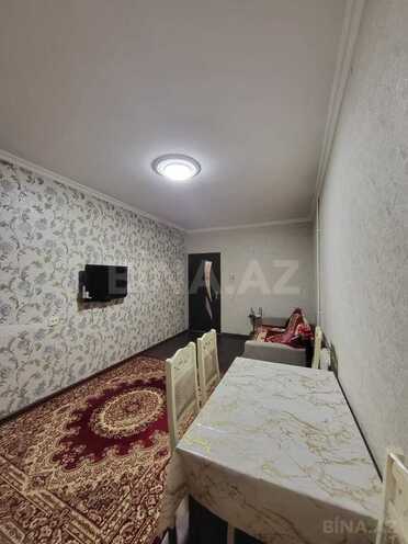 Сдаётся 3-комн. вторичка 70 м², м. Ази Асланов, photo 1 from 16