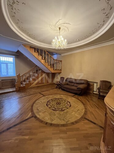 Продаётся 14-комн. дом/дача 1 000 м², пос. Бадамдар, photo 8 from 32