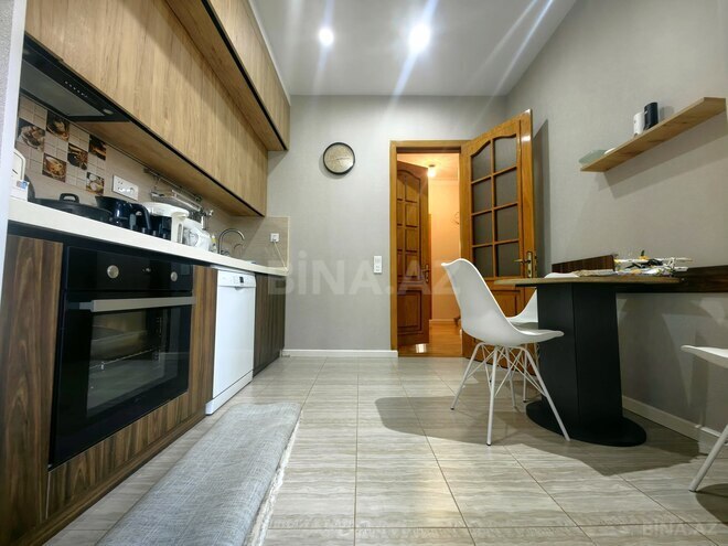 Satılır 3 otaqlı köhnə tikili 80 m², 28 May m., photo 20 from 32
