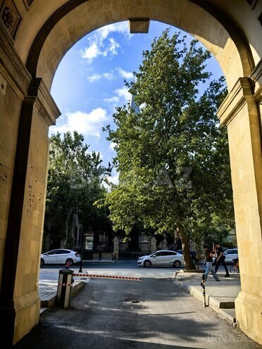Satılır 3 otaqlı köhnə tikili 80 m², 28 May m., photo 8 from 32