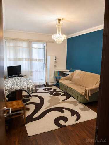 Продаётся 2-комн. вторичка 65 м², м. Гянджлик, photo 1 from 9