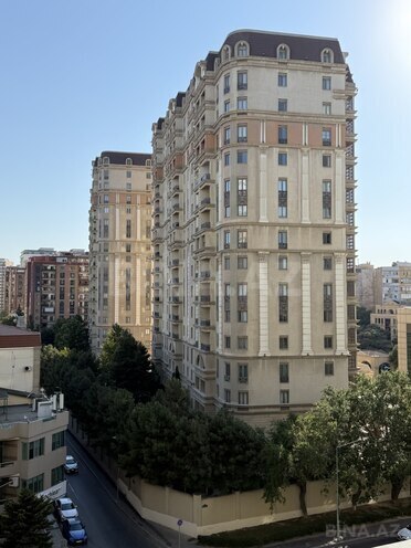 Продаётся 2-комн. новостройка 100 м², м. Нариман Нариманов, photo 3 from 32