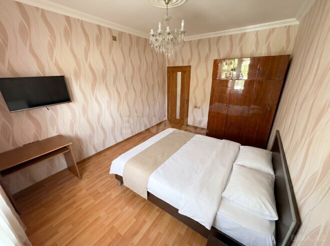 Satılır 4 otaqlı köhnə tikili 100 m², Həzi Aslanov m., photo 9 from 21