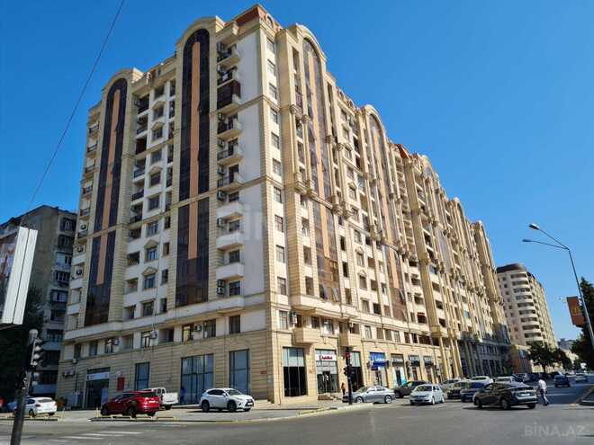 Satılır 2 otaqlı köhnə tikili 49 m², Bakıxanov q., photo 1 from 11
