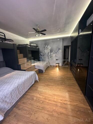 Satılır 4 otaqlı köhnə tikili 130 m², Sahil m., photo 12 from 13