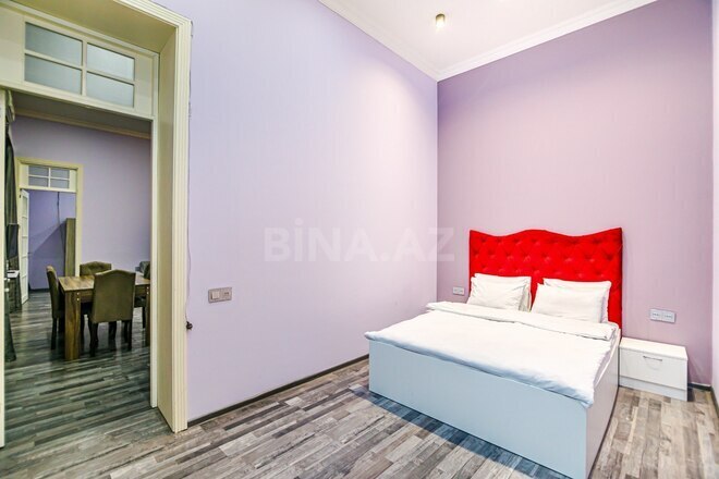 Satılır 4 otaqlı köhnə tikili 130 m², Sahil m., photo 5 from 13