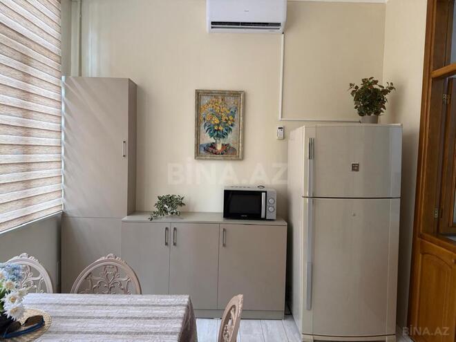 İcarəyə verilir 2 otaqlı köhnə tikili 65 m², Sahil m., photo 5 from 12