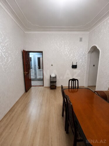 İcarəyə verilir 3 otaqlı köhnə tikili 70 m², Elmlər Akademiyası m., photo 5 from 18