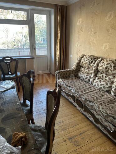 Продаётся 2-комн. вторичка 45 м², м. Нефтчиляр, photo 10 from 16