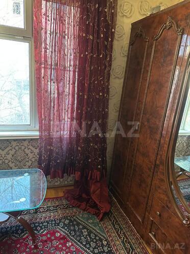 Продаётся 2-комн. вторичка 45 м², м. Нефтчиляр, photo 9 from 16