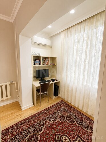 Satılır 2 otaqlı köhnə tikili 72 m², Azadlıq Prospekti m., photo 5 from 11