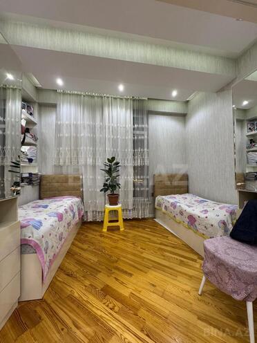 Продаётся 4-комн. новостройка 115 м², Хатаинский р., photo 12 from 19