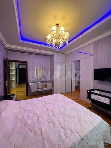 Продаётся 3-комн. новостройка 80 м², м. Халглар Достлугу, photo 6 from 12