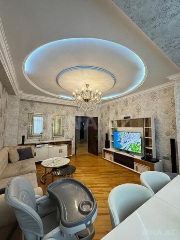 Продаётся 3-комн. новостройка 80 м², м. Халглар Достлугу, photo 3 from 12