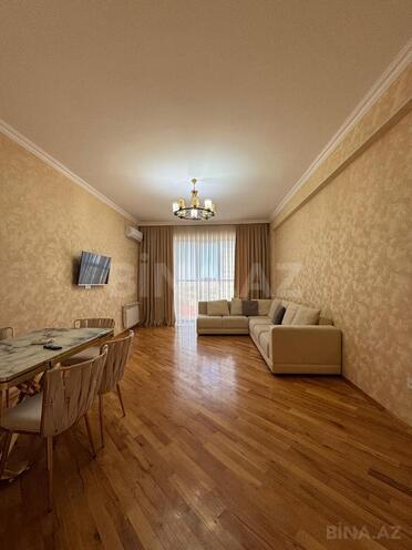 Продаётся 2-комн. новостройка 83 м², м. Кара Караев, photo 5 from 12