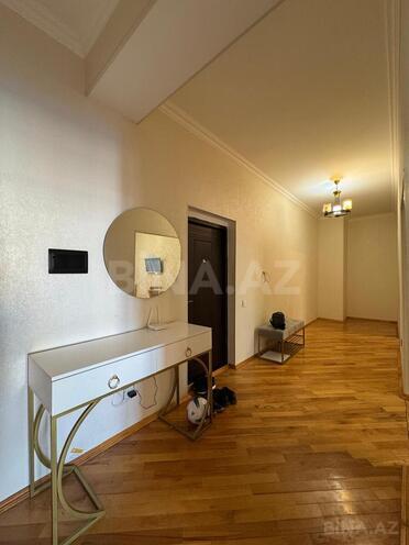Продаётся 2-комн. новостройка 83 м², м. Кара Караев, photo 10 from 12