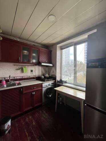 İcarəyə verilir 3 otaqlı köhnə tikili 70 m², İnşaatçılar m., photo 9 from 12