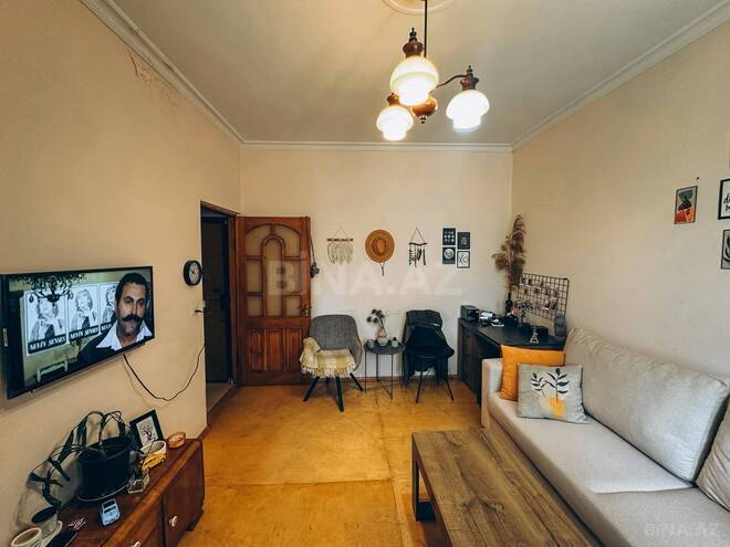 Satılır 2 otaqlı köhnə tikili 46 m², 20 Yanvar m., photo 4 from 10