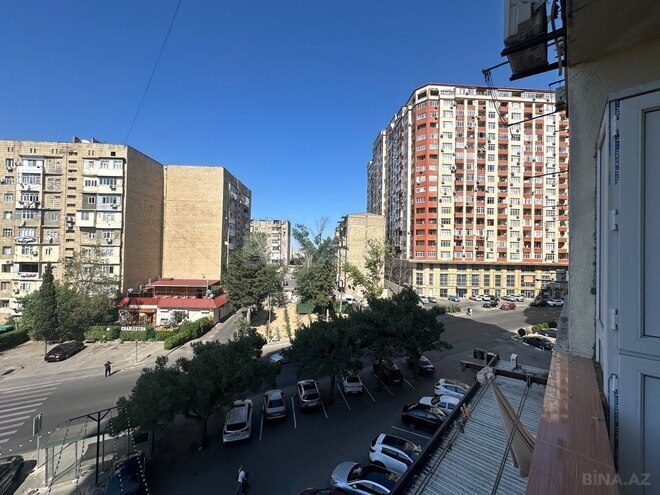 Продаётся 2-комн. новостройка 70 м², м. Нефтчиляр, photo 7 from 12