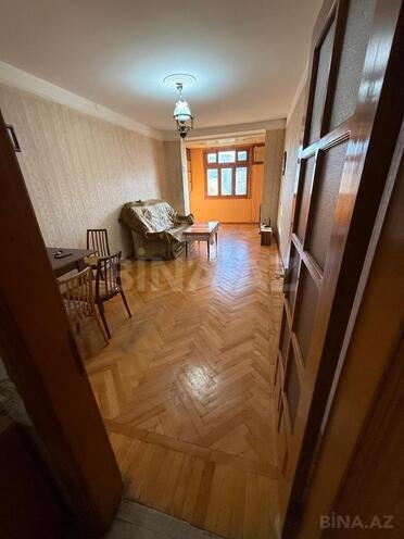 Продаётся 2-комн. вторичка 65 м², м. Ази Асланов, photo 5 from 23