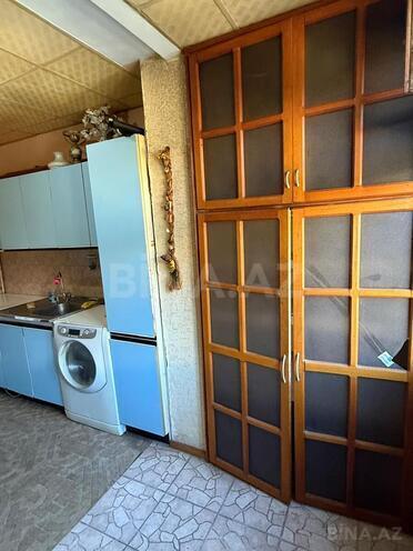 Продаётся 2-комн. вторичка 65 м², м. Ази Асланов, photo 20 from 23