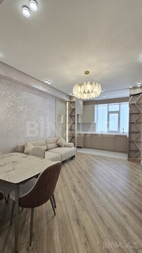 Продаётся 2-комн. новостройка 53 м², м. Ази Асланов, photo 1 from 12