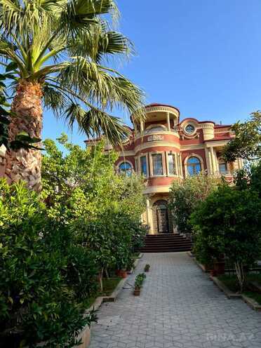 Satılır 10 otaqlı həyət evi/bağ evi 1 001 m², Qaraçuxur q., photo 1 from 26