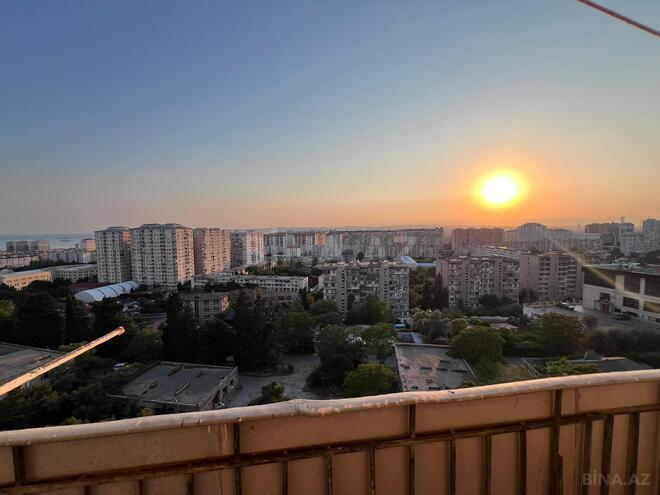Продаётся 3-комн. вторичка 85 м², м. Ази Асланов, photo 6 from 17