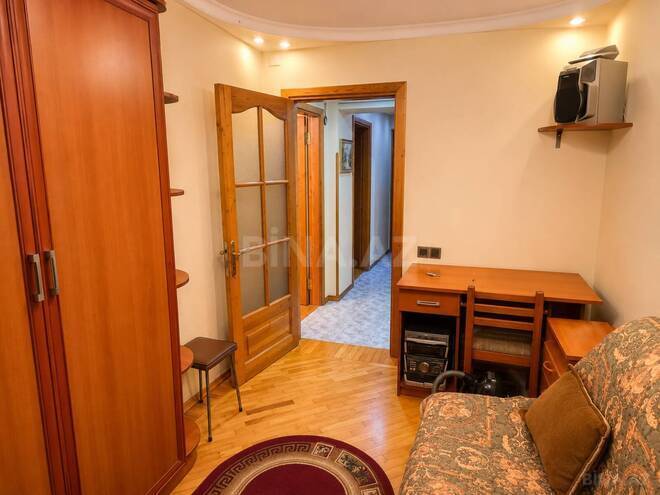 İcarəyə verilir 3 otaqlı köhnə tikili 90 m², Nizami m., photo 4 from 14