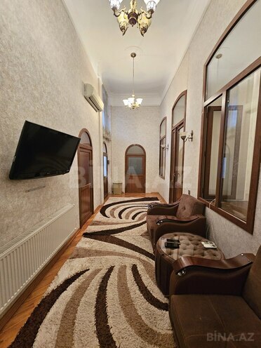 İcarəyə verilir 3 otaqlı köhnə tikili 120 m², İçəri Şəhər m., photo 3 from 16