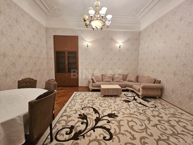 İcarəyə verilir 3 otaqlı köhnə tikili 120 m², İçəri Şəhər m., photo 5 from 16