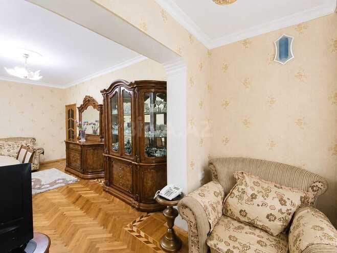Satılır 4 otaqlı köhnə tikili 100 m², Neftçilər m., photo 3 from 16
