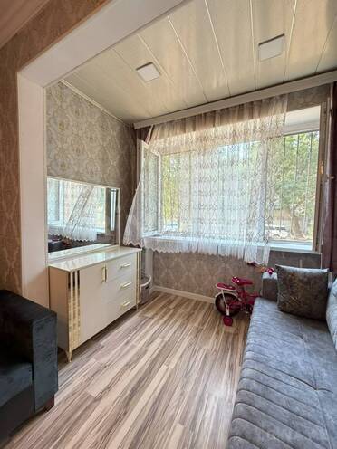 Satılır 3 otaqlı köhnə tikili 60 m², Bakıxanov q., photo 10 from 20