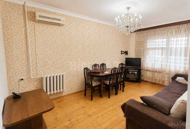 Продаётся 4-комн. вторичка 100 м², м. Халглар Достлугу, photo 1 from 11