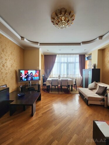 Продаётся 3-комн. новостройка 145 м², м. Шах Исмаил Хатаи, photo 1 from 24