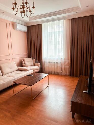 İcarəyə verilir 2 otaqlı köhnə tikili 70 m², Sahil m., photo 5 from 13
