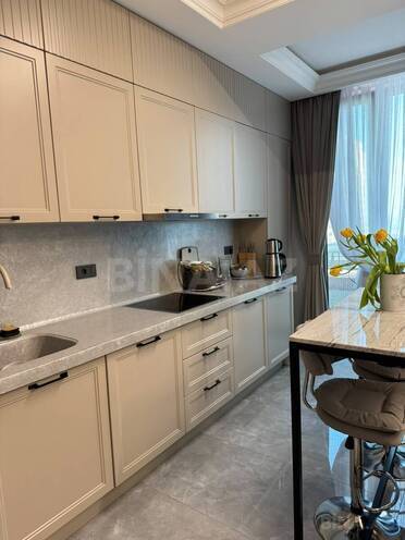 Продаётся 3-комн. новостройка 96 м², м. Элмляр Академиясы, photo 6 from 18