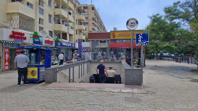Продаётся 3-комн. вторичка 70 м², м. Кара Караев, photo 12 from 14