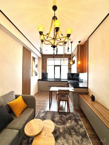 Продаётся 2-комн. новостройка 45 м², м. Кара Караев, photo 1 from 8