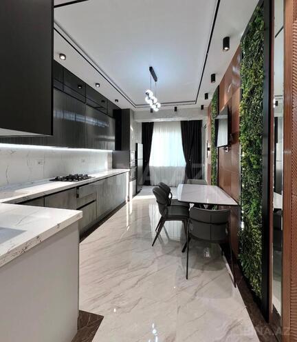 Сдаётся 3-комн. новостройка 140 м², м. 28 мая, photo 4 from 12