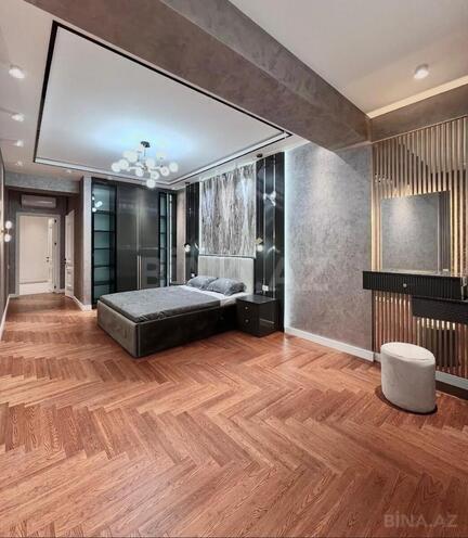 Сдаётся 3-комн. новостройка 140 м², м. 28 мая, photo 7 from 12