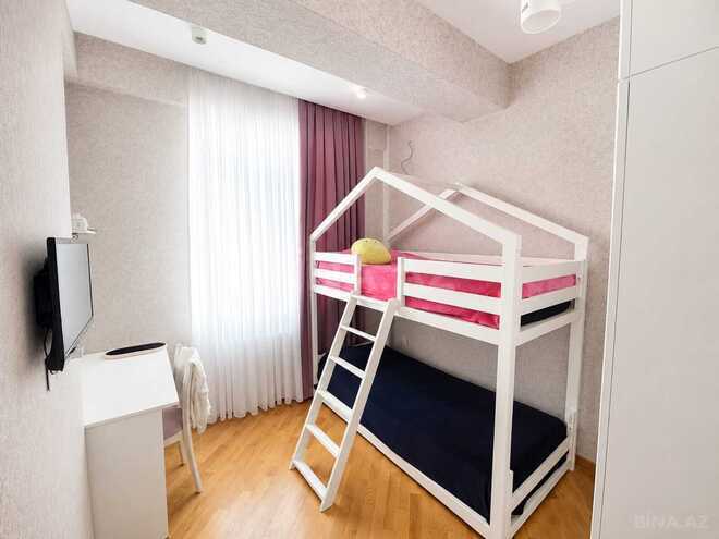 Продаётся 3-комн. новостройка 115 м², м. Кара Караев, photo 6 from 14
