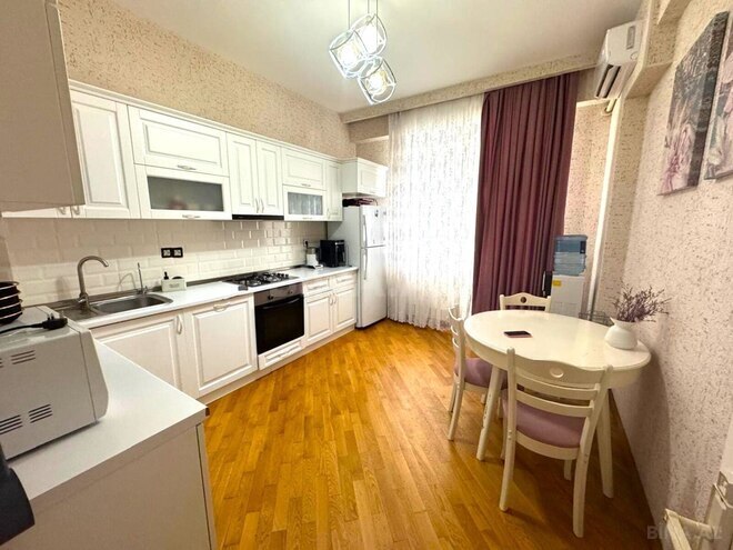 Продаётся 3-комн. новостройка 115 м², м. Кара Караев, photo 9 from 14