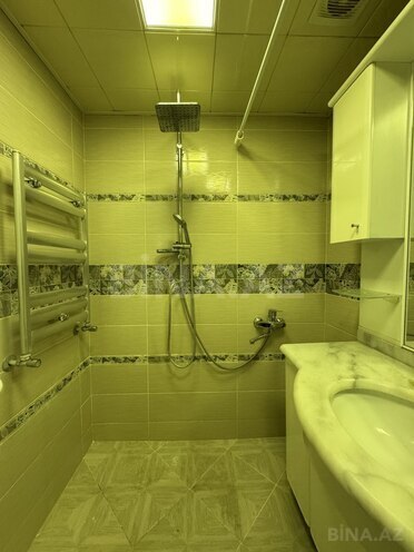 Продаётся 3-комн. вторичка 85 м², м. Элмляр Академиясы, photo 9 from 10