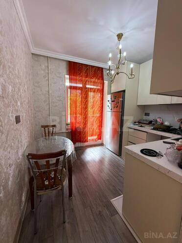Продаётся 3-комн. вторичка 80 м², м. Ази Асланов, photo 12 from 21